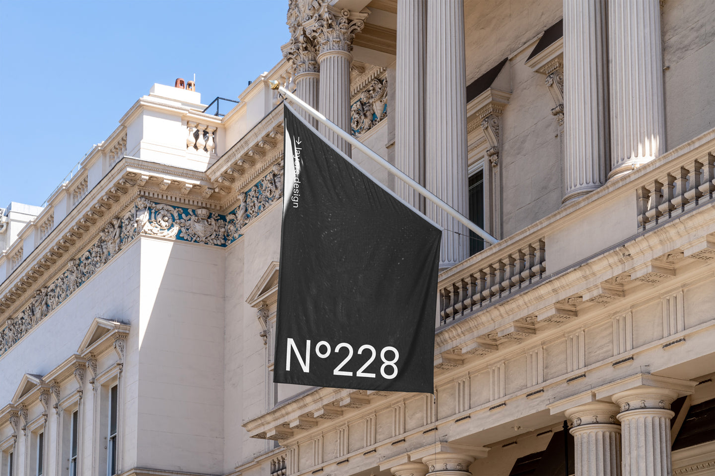 N°228