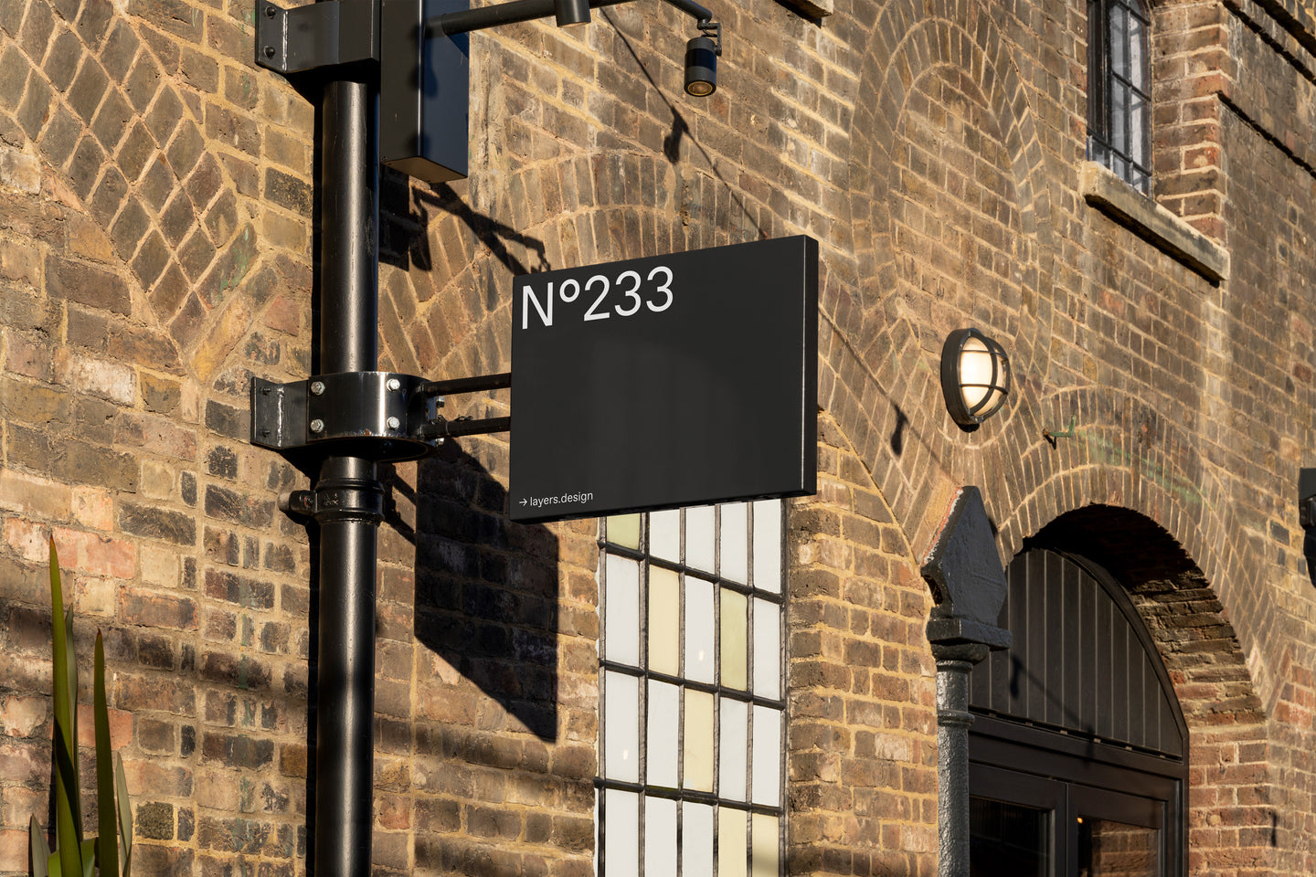 N°233